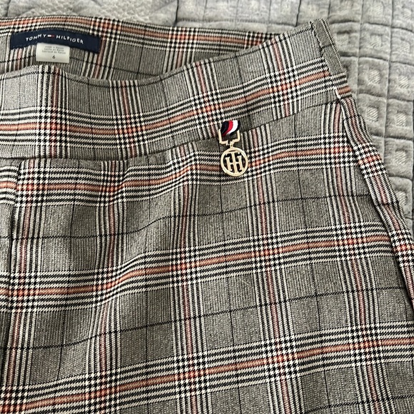 Tommy Hilfiger Fall Pants - Picture 2 of 3